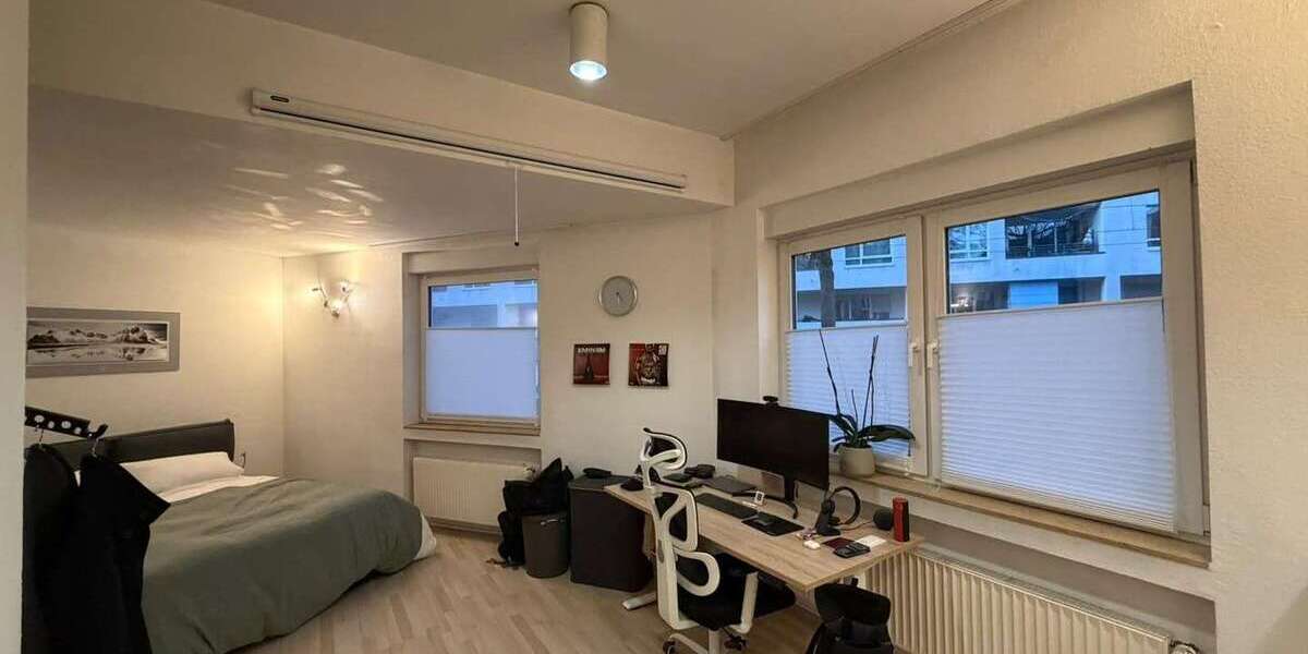 Etagenwohnung Köln Altstadt-Süd - 3 Zimmer, 82 m&sup2;, 1.655&euro; | Angebot:26929016