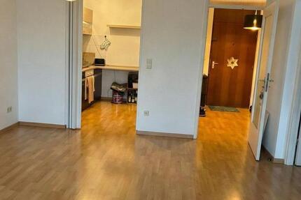 Wohnung Wiesbaden Biebrich - 2 Zimmer, 54 m&sup2;, 784&euro; | Angebot:25127101