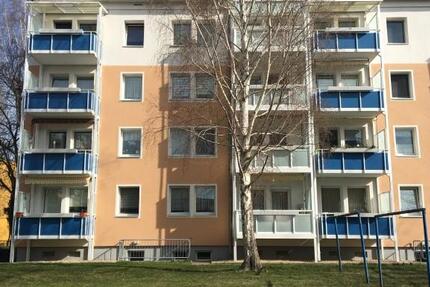 Wohnung Bad Dürrenberg - 3 Zimmer, 60 m&sup2;, 362&euro; | Angebot:24876442