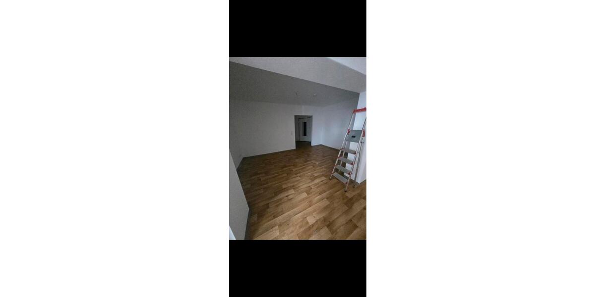 Erdgeschoßwohnung Genthin - 2 Zimmer, 66 m&sup2;, 430&euro; | Angebot:25892802