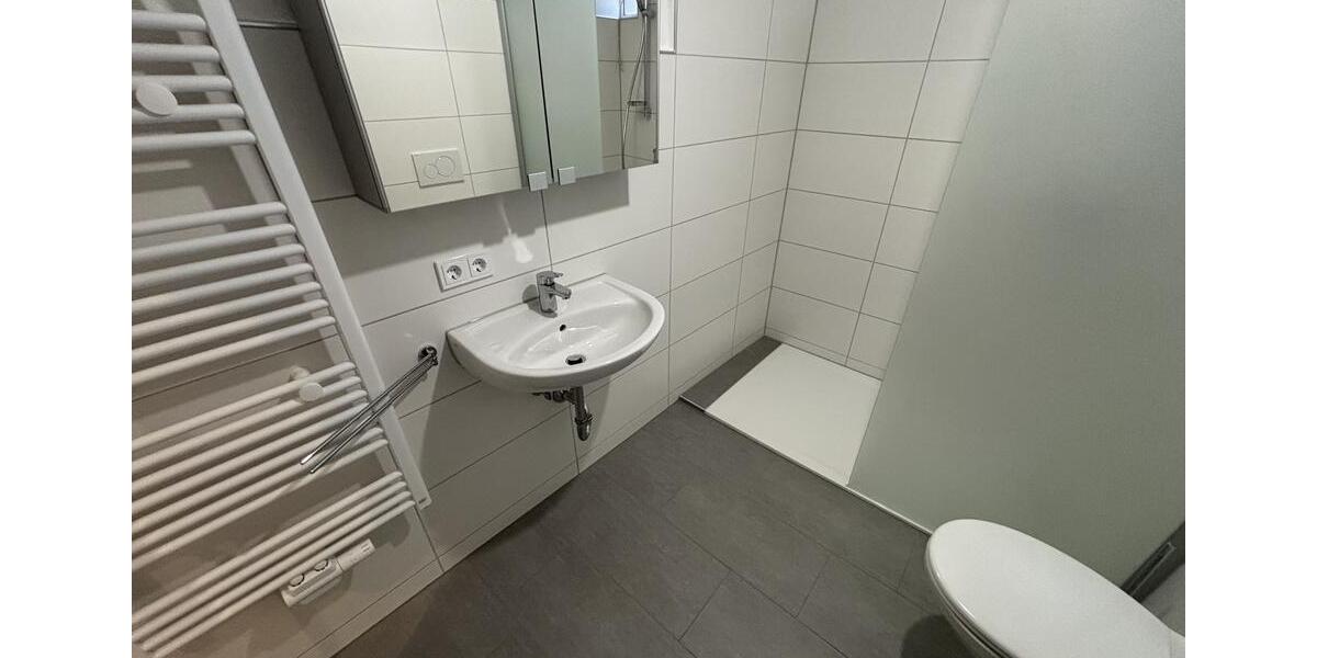 Etagenwohnung Dinkelsbühl - 3 Zimmer, 95 m&sup2;, 990&euro; | Angebot:25752509