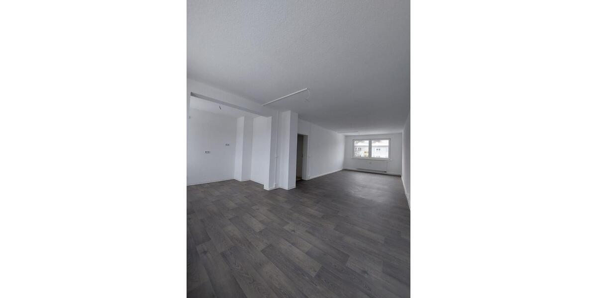 Etagenwohnung Annaberg-Buchholz Buchholz - 5 Zimmer, 115 m&sup2;, 690&euro; | Angebot:25363740