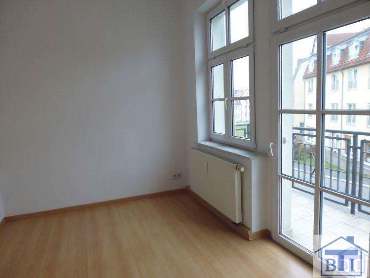Etagenwohnung Zittau - 3 Zimmer, 70 m&sup2;, 325&euro; | Angebot:26749537
