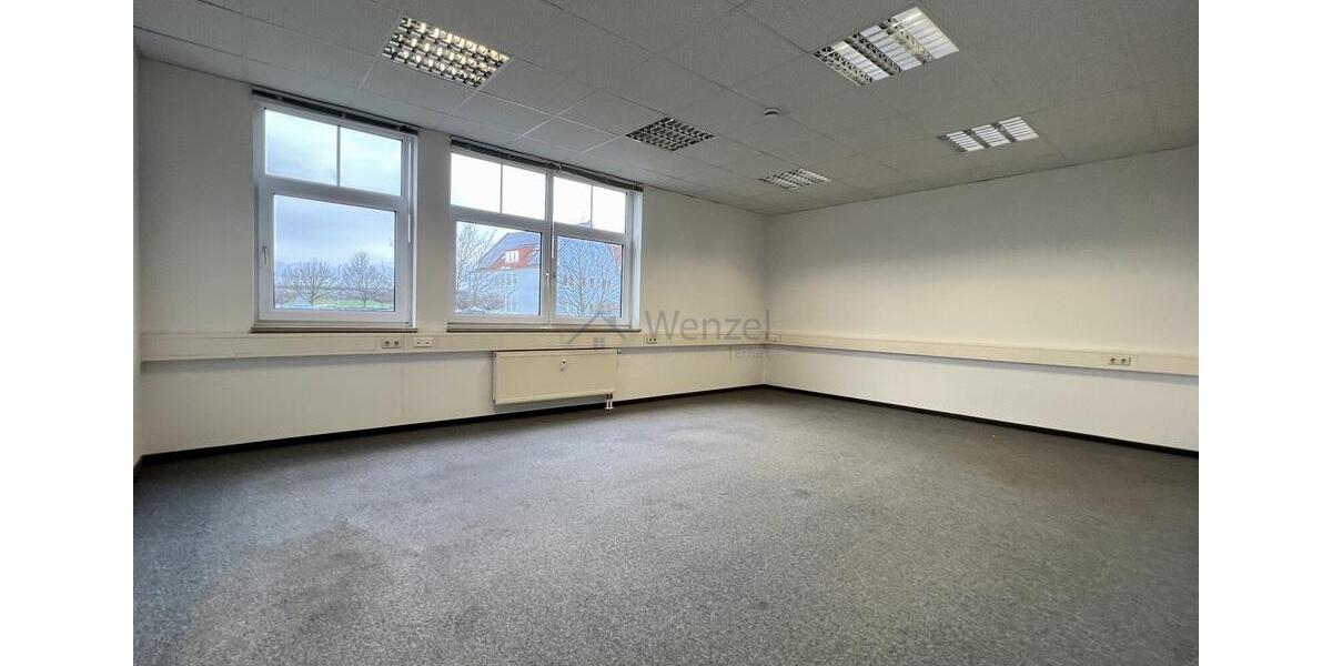 Gewerbeobjekt Erfurt Melchendorf - 7&euro; | Angebot:24357609