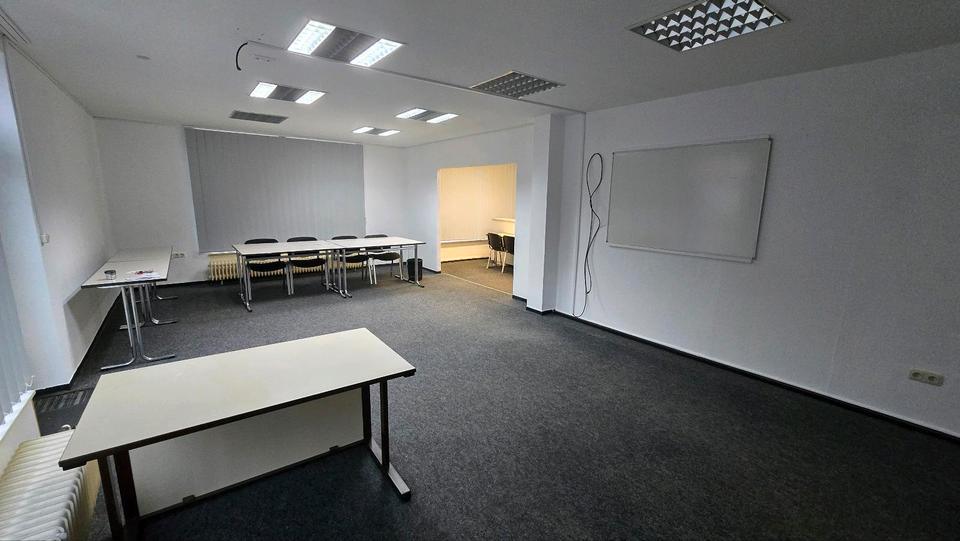 Gewerbeobjekt Lindhorst - 500&euro; | Angebot:26047611