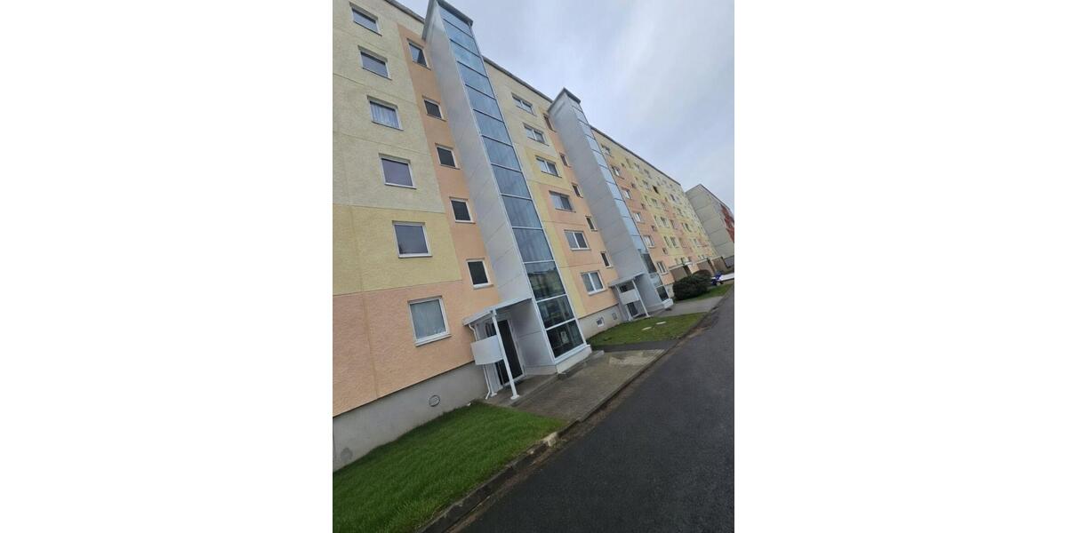 Etagenwohnung Zschopau - 3 Zimmer, 55 m&sup2;, 298&euro; | Angebot:25124980