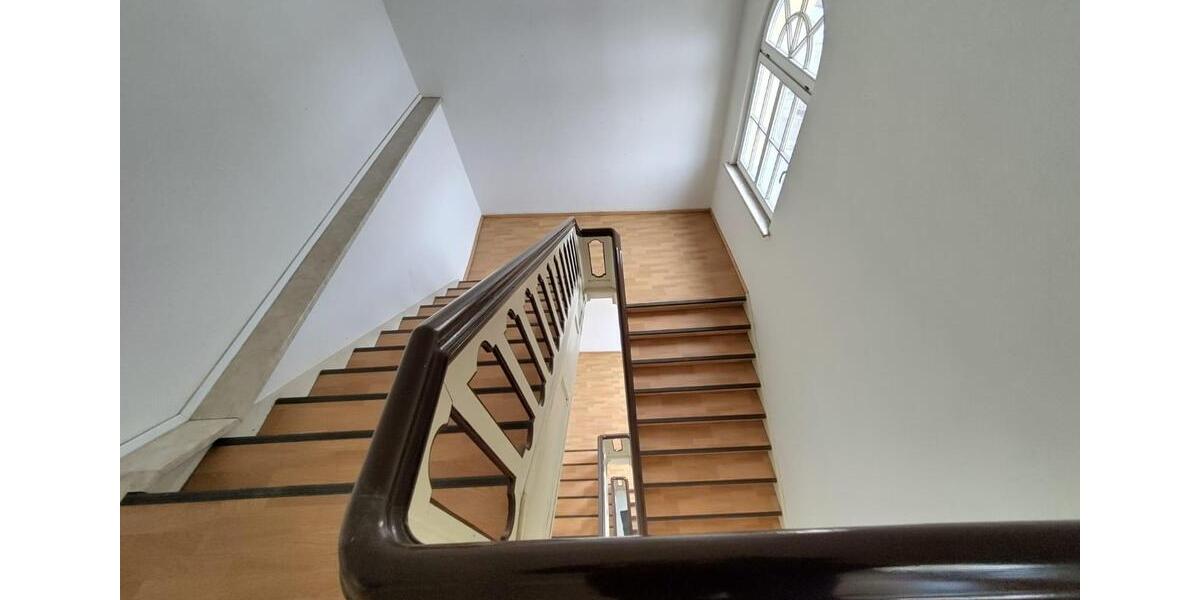 Etagenwohnung Nordhausen - 1 Zimmer, 27 m&sup2;, 300&euro; | Angebot:25589142
