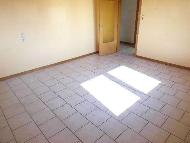 Erdgeschoßwohnung Hessisch Oldendorf - 3 Zimmer, 74 m&sup2;, 495&euro; | Angebot:26461631