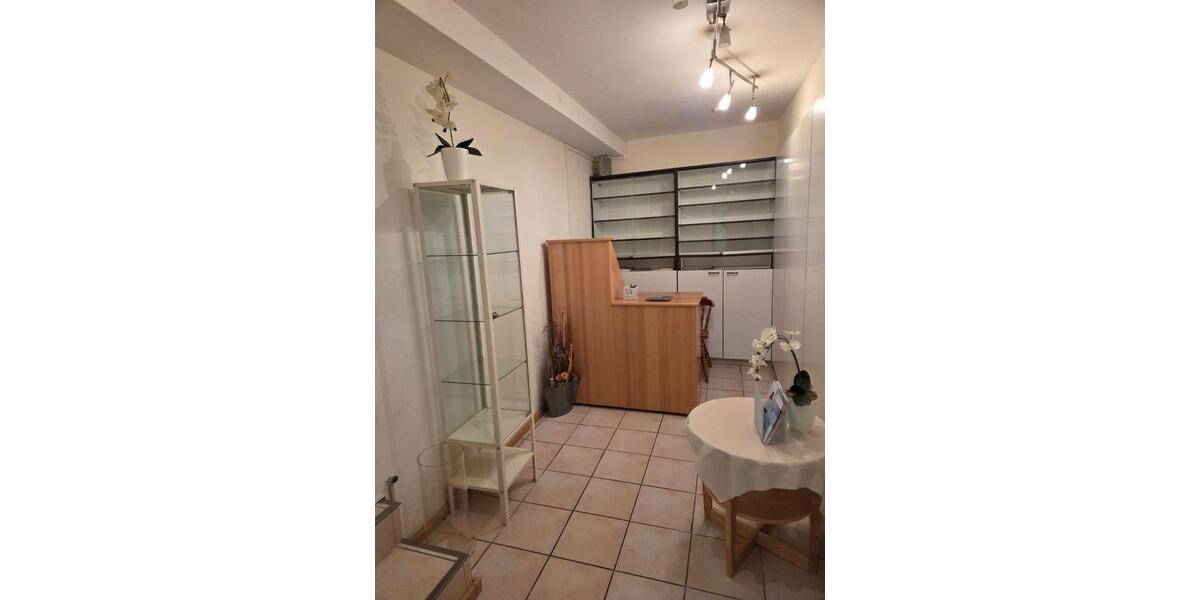 Etagenwohnung Moers - 2 Zimmer, 30 m&sup2;, 450&euro; | Angebot:25182283