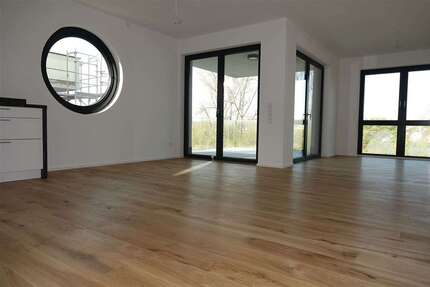 Wohnung Oedheim - 4 Zimmer, 115 m&sup2;, 1.450&euro; | Angebot:25882401