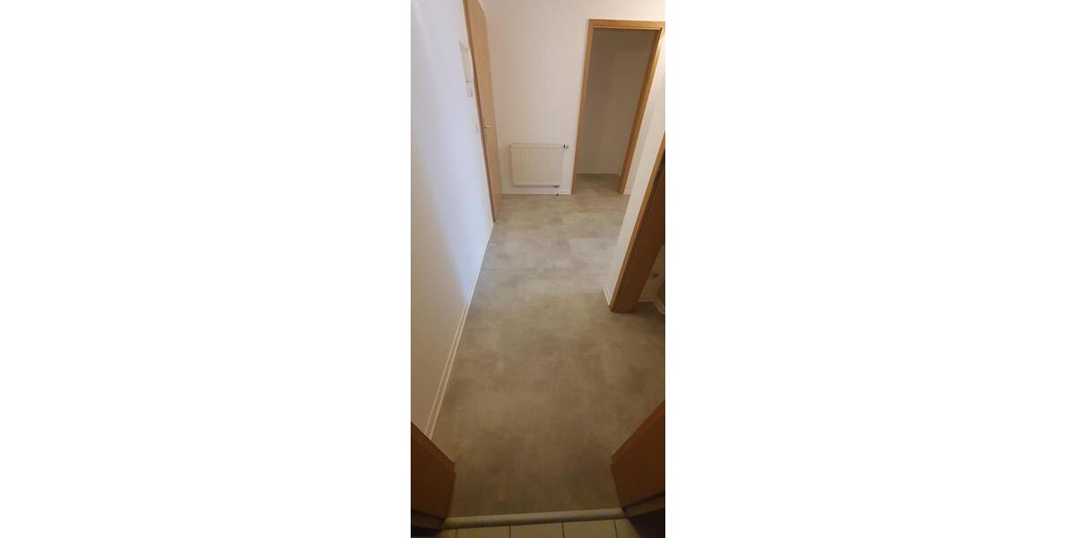 Etagenwohnung Oelsnitz (Vogtland) - 1 Zimmer, 51 m&sup2;, 280&euro; | Angebot:25717020