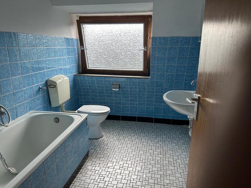 3 Zi Whg zu vermieten 01602220767
