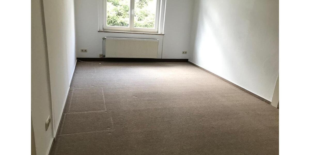 Werdau-West, Villa mit Stil, wenn es etwas ganz Besonderes sein soll, Doppelgarage 4 zimmer