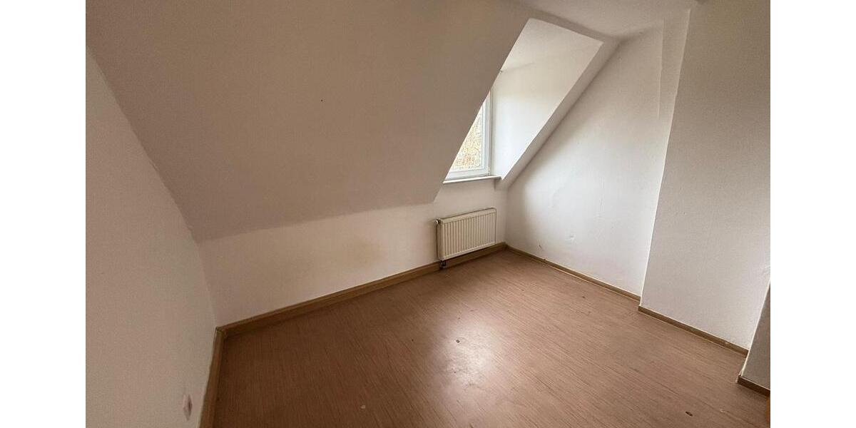 Dachgeschoßwohnung Trier Nord - 3 Zimmer, 62 m&sup2;, 780&euro; | Angebot:25892388