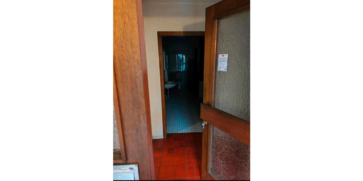 Erdgeschoßwohnung Bielefeld Mitte - 3 Zimmer, 100 m&sup2;, 1.200&euro; | Angebot:26026038