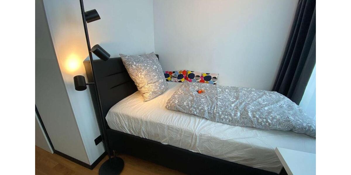 Wohnen auf Zeit Düsseldorf Stadtmitte - 1 Zimmer, 19 m&sup2;, 800&euro; | Angebot:25979915