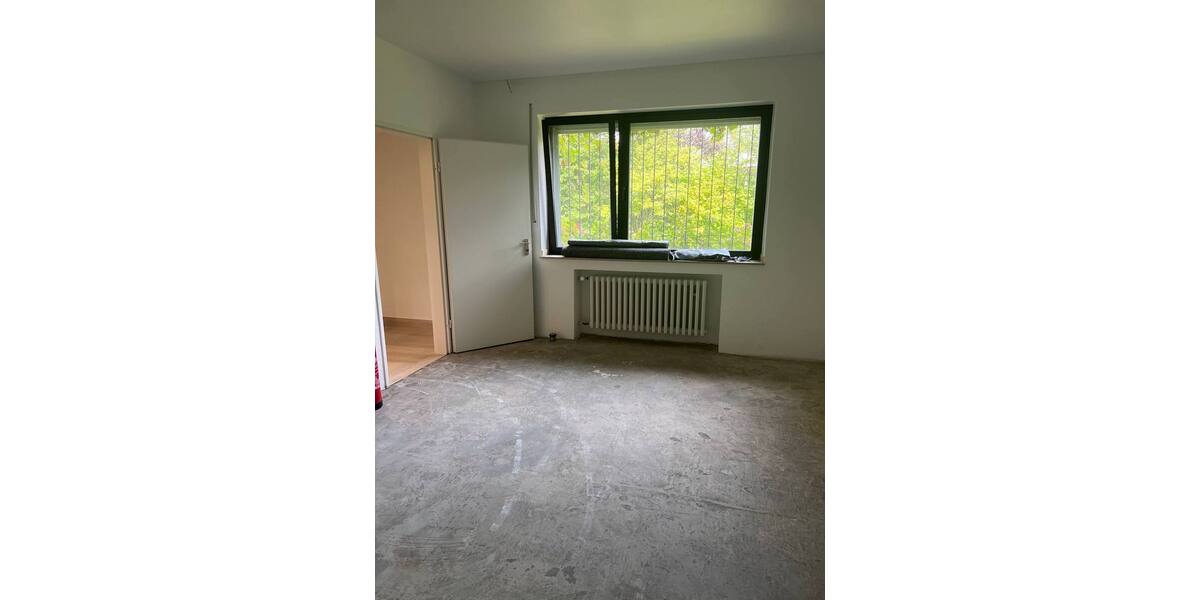 D-Kaiserswerth: Einfamilienhaus, 2 Zimmer, ca. 80 m² Wohnfl., ca. 60 m² Nutzfläche, Terrasse, Stellplatz 2 zimmer