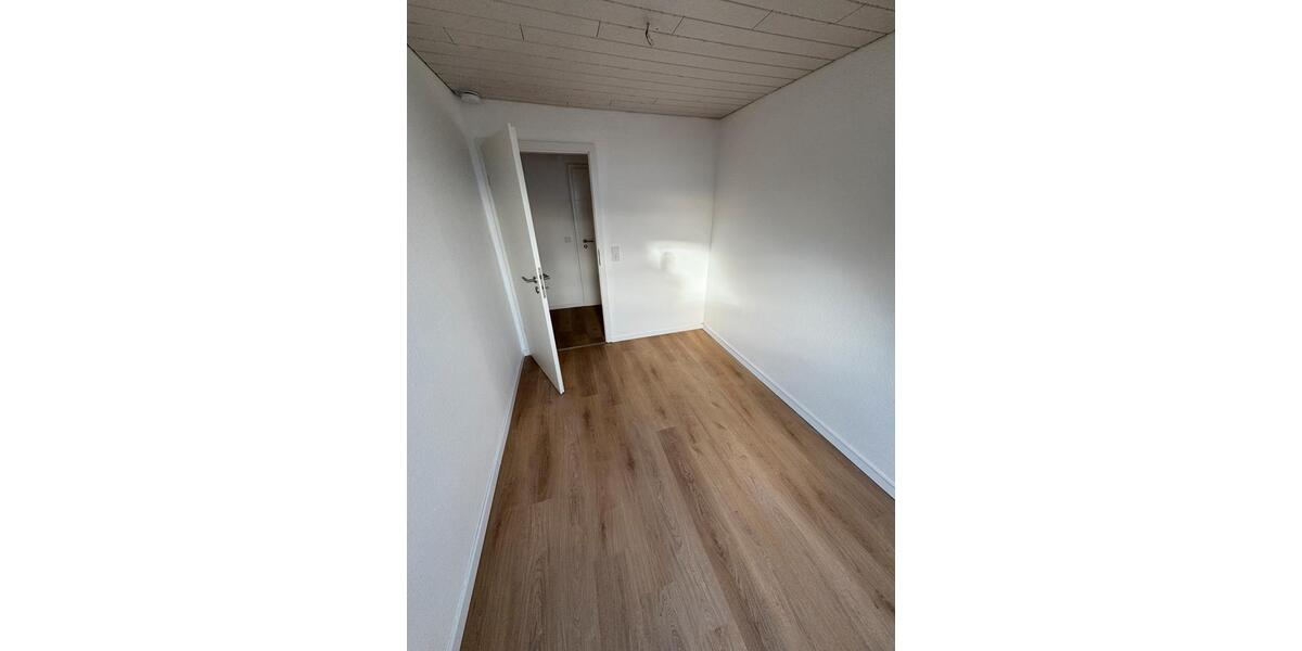 Dachgeschoßwohnung Wolfenbüttel - 3 Zimmer, 55 m&sup2;, 470&euro; | Angebot:24505508