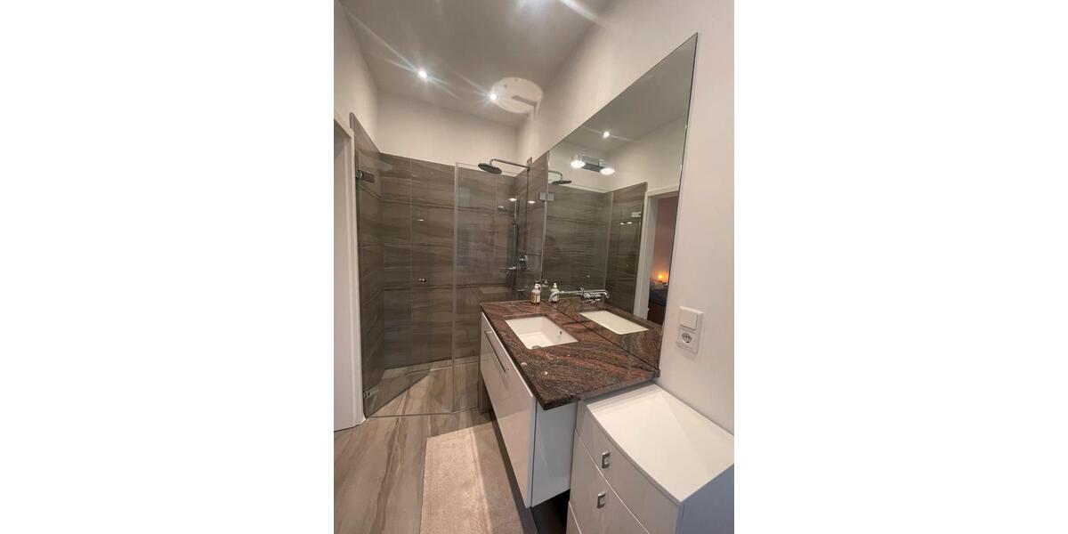 Wohnen auf Zeit Solingen Aufderhöhe - 2 Zimmer, 90 m&sup2;, 1.100&euro; | Angebot:24617614