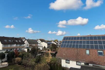 ***UND ÜBER IHNEN WOHNT NUR NOCH DER LIEBE GOTT**** 3 zimmer