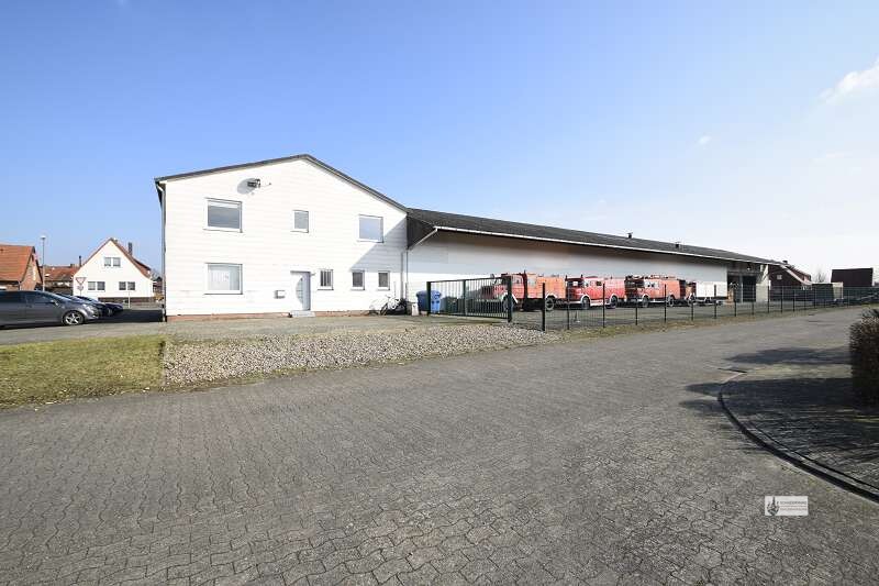 Hauptverkehrsstr. Sulingen: Gewerbehalle teilbar viele Parkplätze - Gewerbeobjekt Sulingen | Angebot:25416987