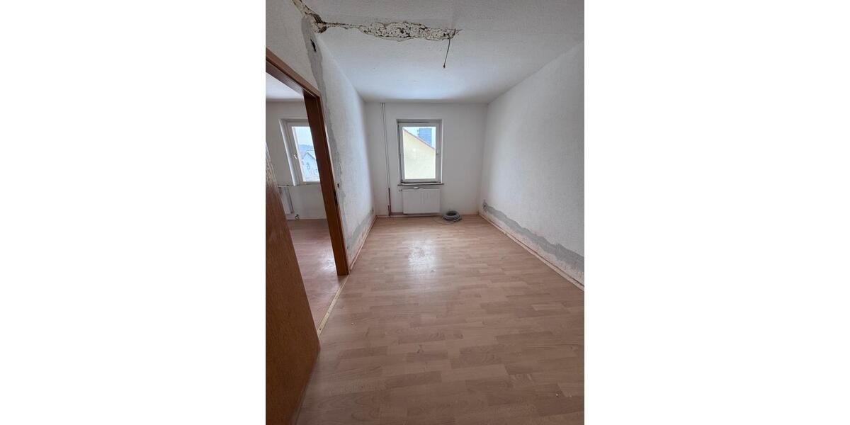 Etagenwohnung Kassel - 4 Zimmer, 80 m&sup2;, 830&euro; | Angebot:24806761