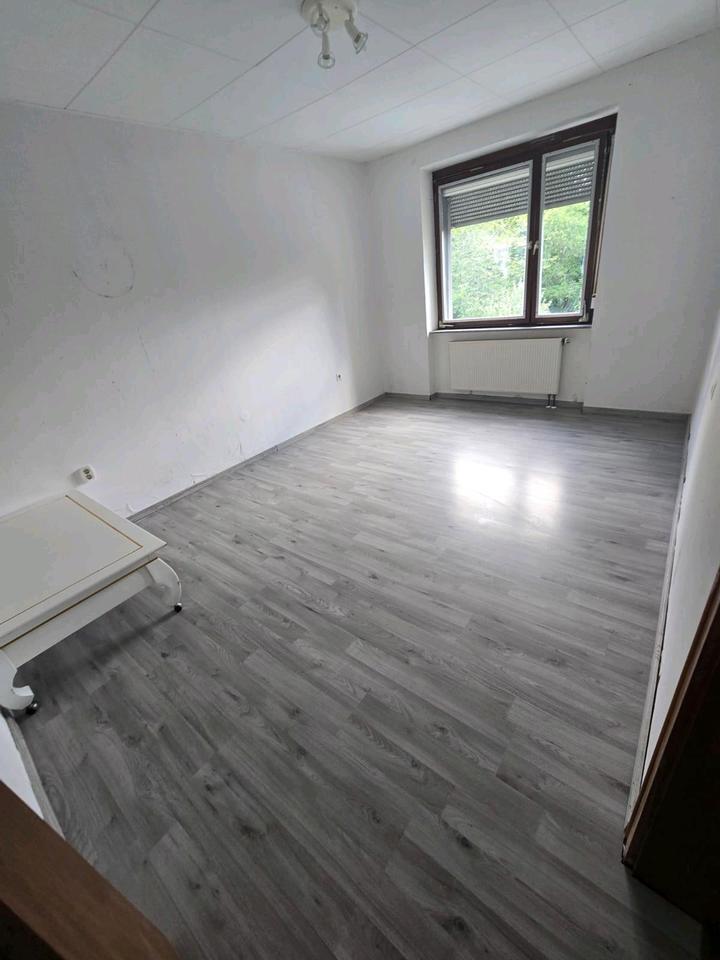 Wohnung zu vermieten SB-Altenkessel zimmer