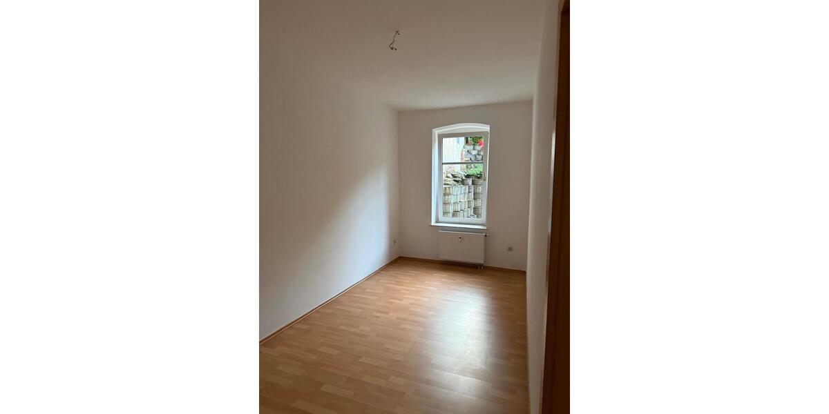 Etagenwohnung Hohenstein-Ernstthal Ernstthal - 2 Zimmer, 53 m&sup2;, 350&euro; | Angebot:26287266