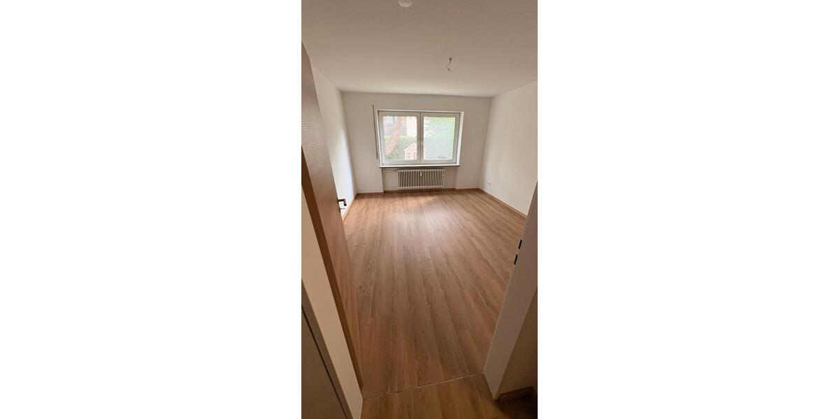Erdgeschoßwohnung Penzberg - 3 Zimmer, 82 m&sup2;, 1.688&euro; | Angebot:26610685