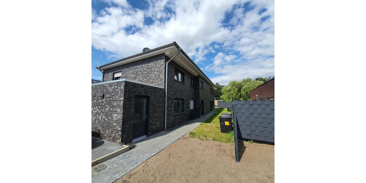 Erdgeschoßwohnung Nienburg (Weser) - 4 Zimmer, 115 m&sup2;, 1.050&euro; | Angebot:25908313