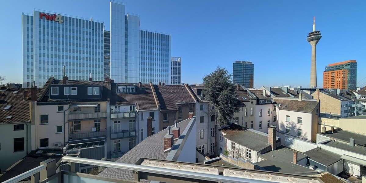 Etagenwohnung Düsseldorf Unterbilk - 4 Zimmer, 112 m&sup2;, 2.352&euro; | Angebot:26822169
