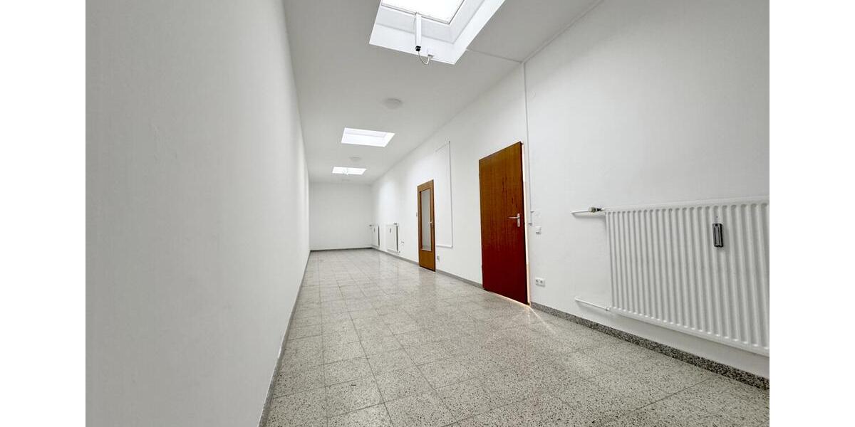 Gewerbeobjekt Regensburg Konradsiedlung - 1.625&euro; | Angebot:23572177