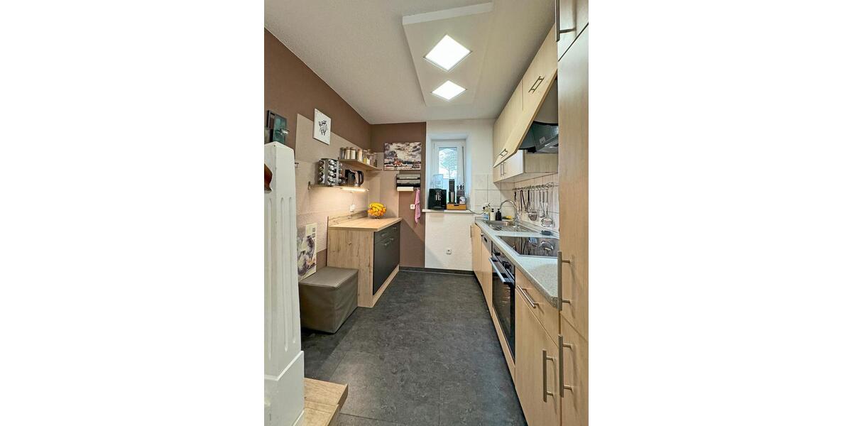 Einfamilienhaus in der Innenstadt zu vermieten - 5 Zimmer 5 zimmer