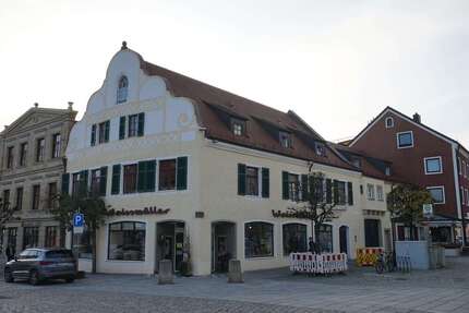 Wohnung zum Mieten in Kelheim 950 € 79.3 m² 2 zimmer