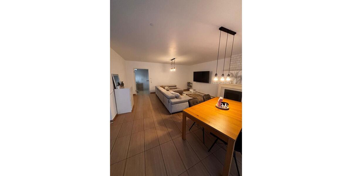 Etagenwohnung Köln Rodenkirchen - 4 Zimmer, 120 m&sup2;, 2.400&euro; | Angebot:26602705