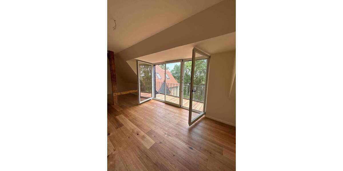 Etagenwohnung Frohburg - 3 Zimmer, 90 m&sup2;, 1.125&euro; | Angebot:27220887
