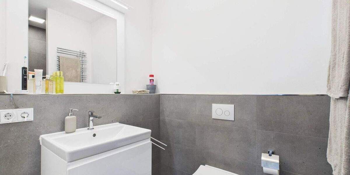 Etagenwohnung München Trudering-Riem - 2 Zimmer, 73 m&sup2;, 1.780&euro; | Angebot:24713618