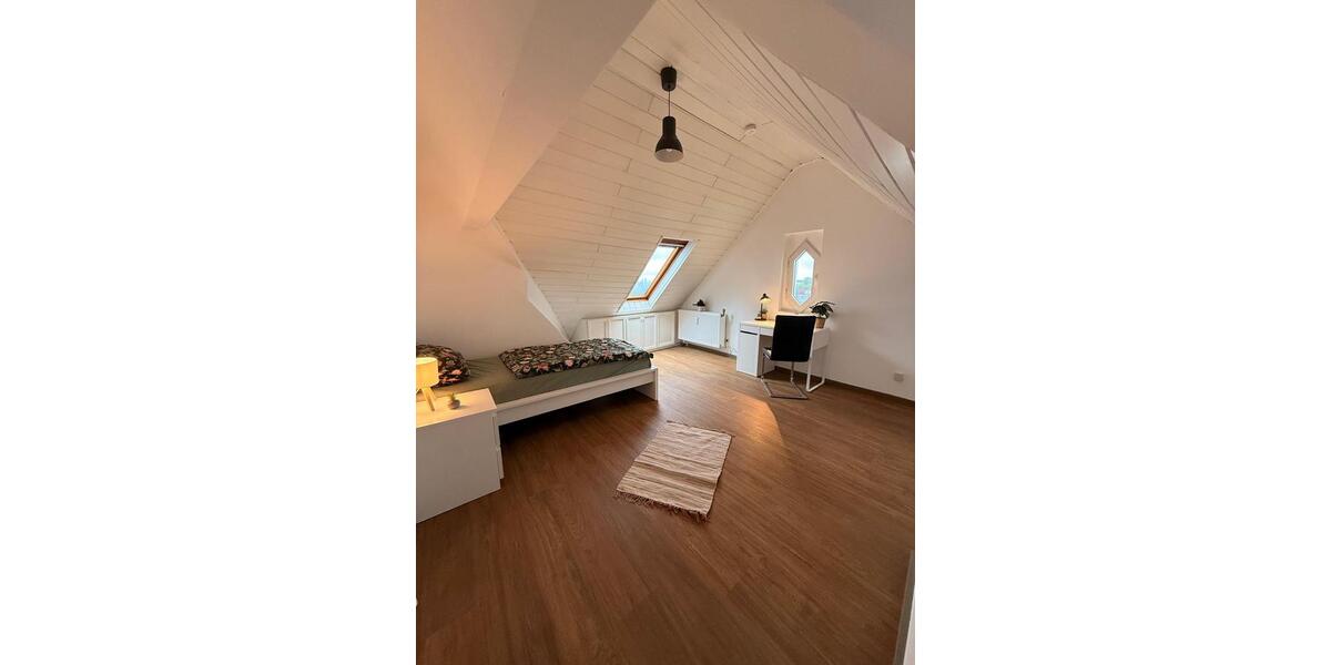 Wohnen auf Zeit Düsseldorf Oberbilk - 3 Zimmer, 77 m&sup2;, 685&euro; | Angebot:26517769