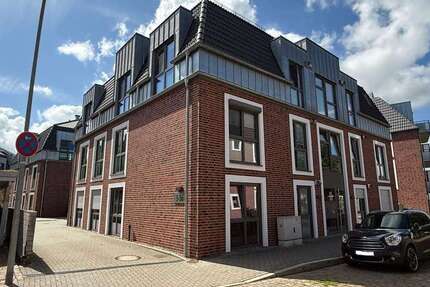 Wohnung zum Mieten in Elmshorn 1.540 € 103 m² 3 zimmer