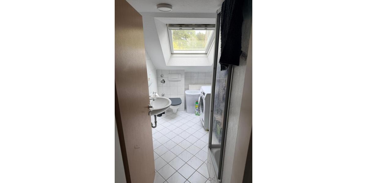 Dachgeschoßwohnung Euskirchen - 2 Zimmer, 50 m&sup2;, 630&euro; | Angebot:26610453
