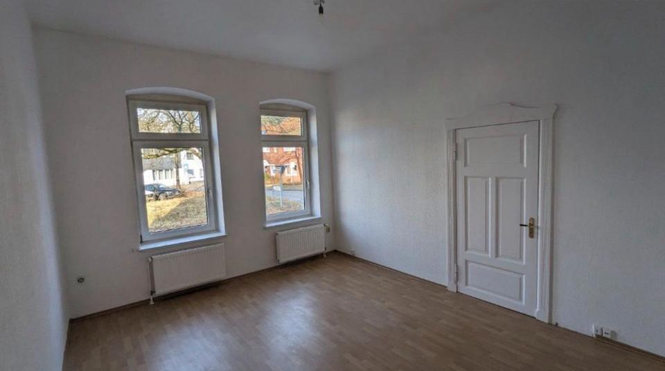 Hochparterre Rotenburg (Wümme) - 5 Zimmer, 110 m&sup2;, 900&euro; | Angebot:25943347