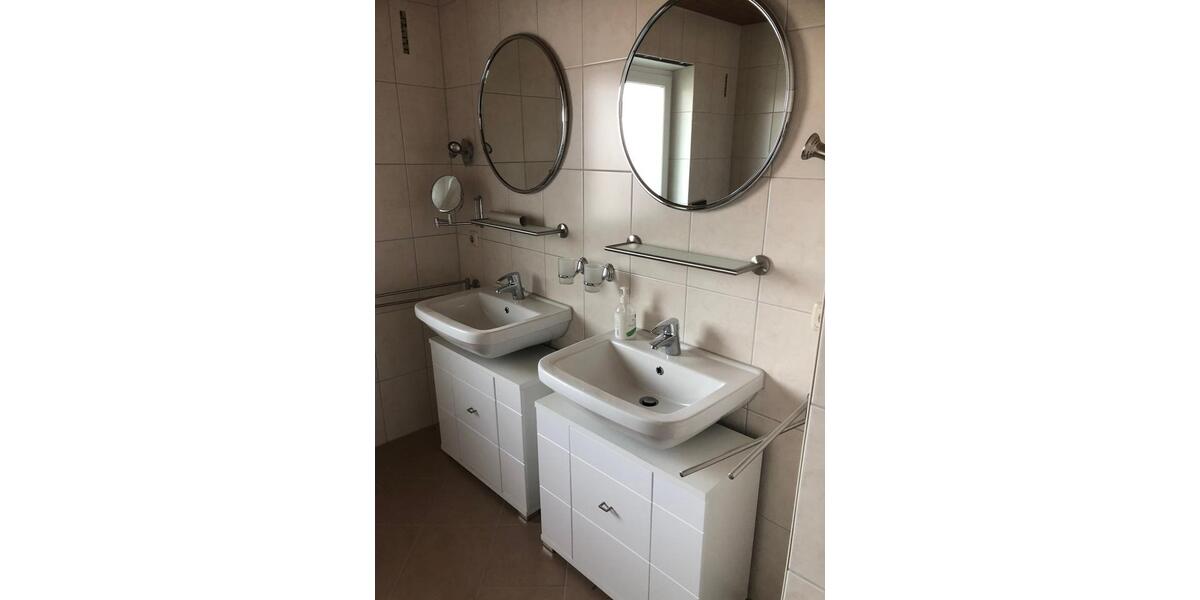 Etagenwohnung Zwiesel - 3 Zimmer, 1.000&euro; | Angebot:21366695