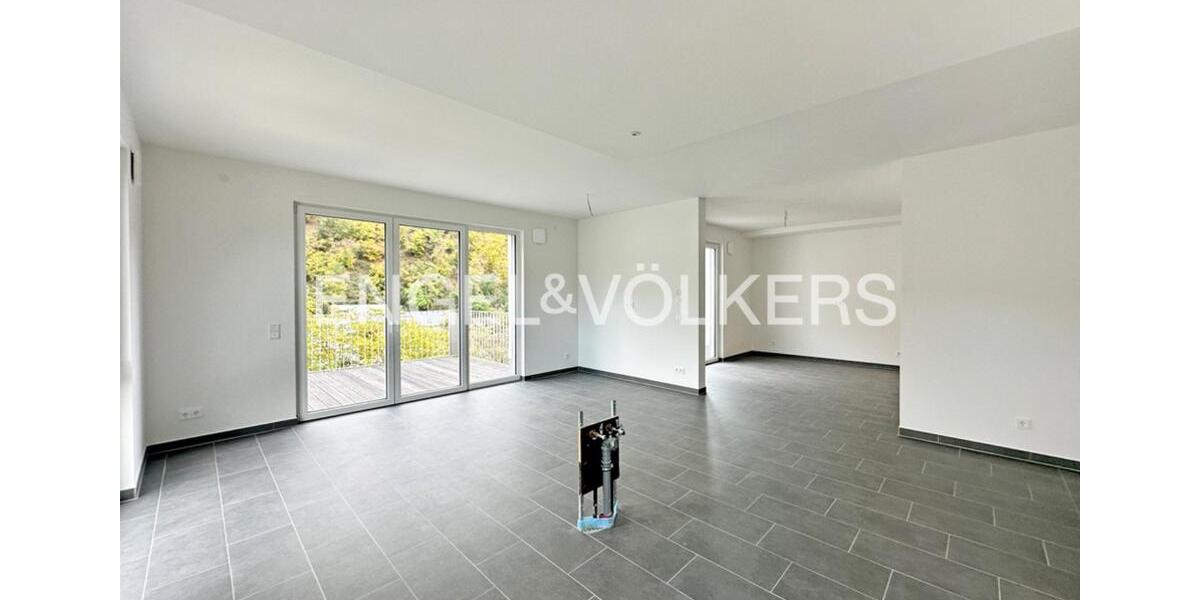 Einfamilienhaus Bad Ems - 2 Zimmer, 103 m&sup2;, 1.235&euro; | Angebot:24979122