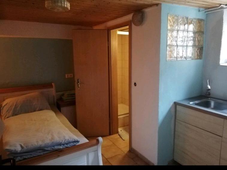 Wohnen auf Zeit Polle - 1 Zimmer, 16 m&sup2;, 20&euro; | Angebot:18306886