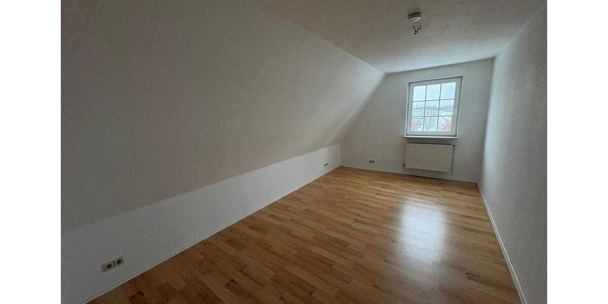 Einfamilienhaus Wasbek - 5 Zimmer, 160 m&sup2;, 1.900&euro; | Angebot:24755838