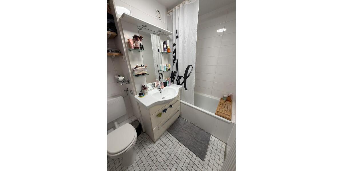 Untermieter vom 1.3.2026 - 8.5.2026 1 zimmer