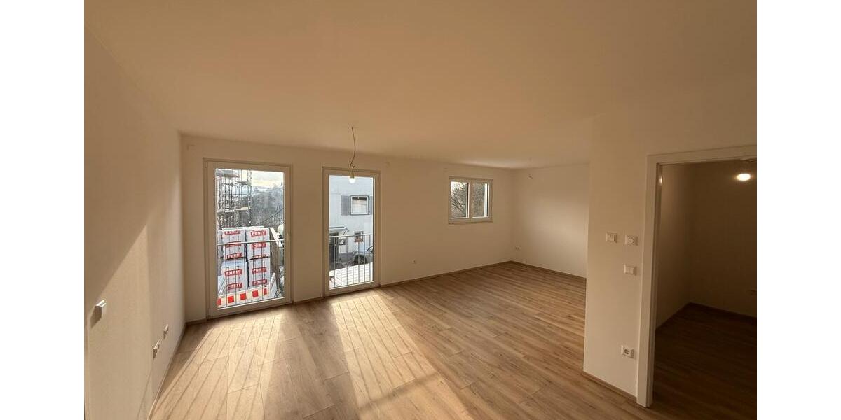 Etagenwohnung Rosenfeld - 3 Zimmer, 69 m&sup2;, 828&euro; | Angebot:25948370