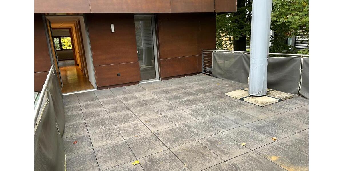 Etagenwohnung Ravensburg - 4 Zimmer, 114 m&sup2;, 1.700&euro; | Angebot:26056943