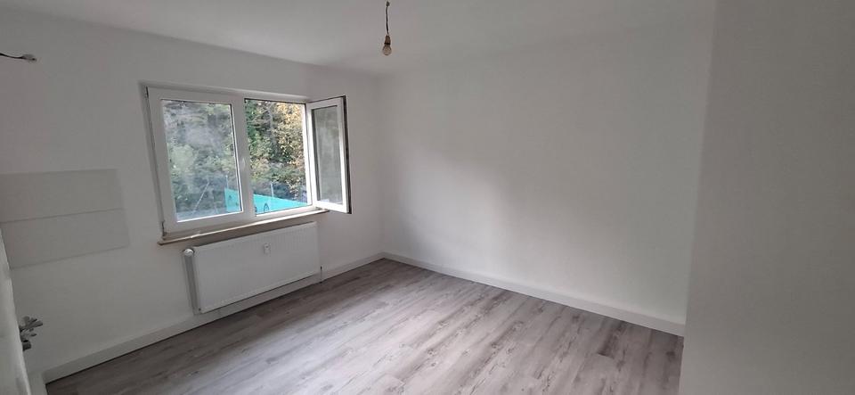 Etagenwohnung Bad Hönningen - 2 Zimmer, 48 m&sup2;, 480&euro; | Angebot:26138970