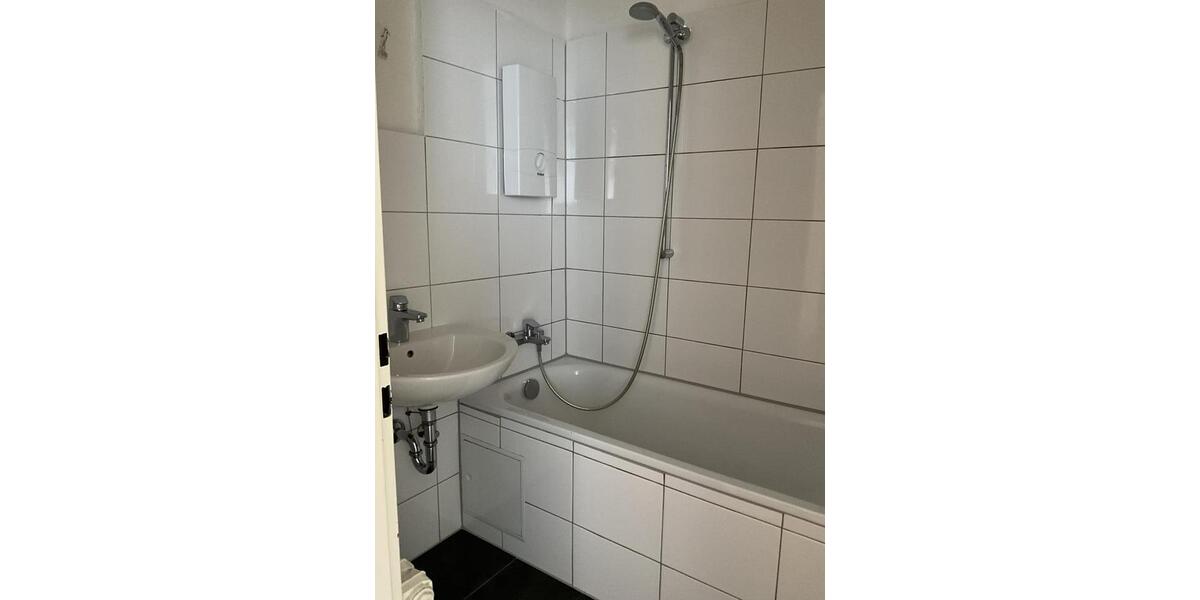 Etagenwohnung Siegen Dillnhütten - 3 Zimmer, 68 m&sup2;, 259&euro; | Angebot:26136386